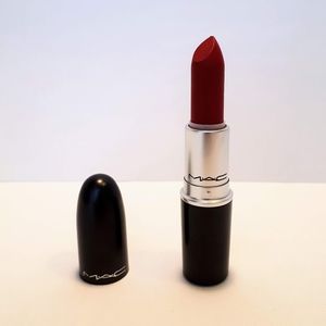 MAC Cosmetics Ruby Woo Retro Matte lipstick NEW